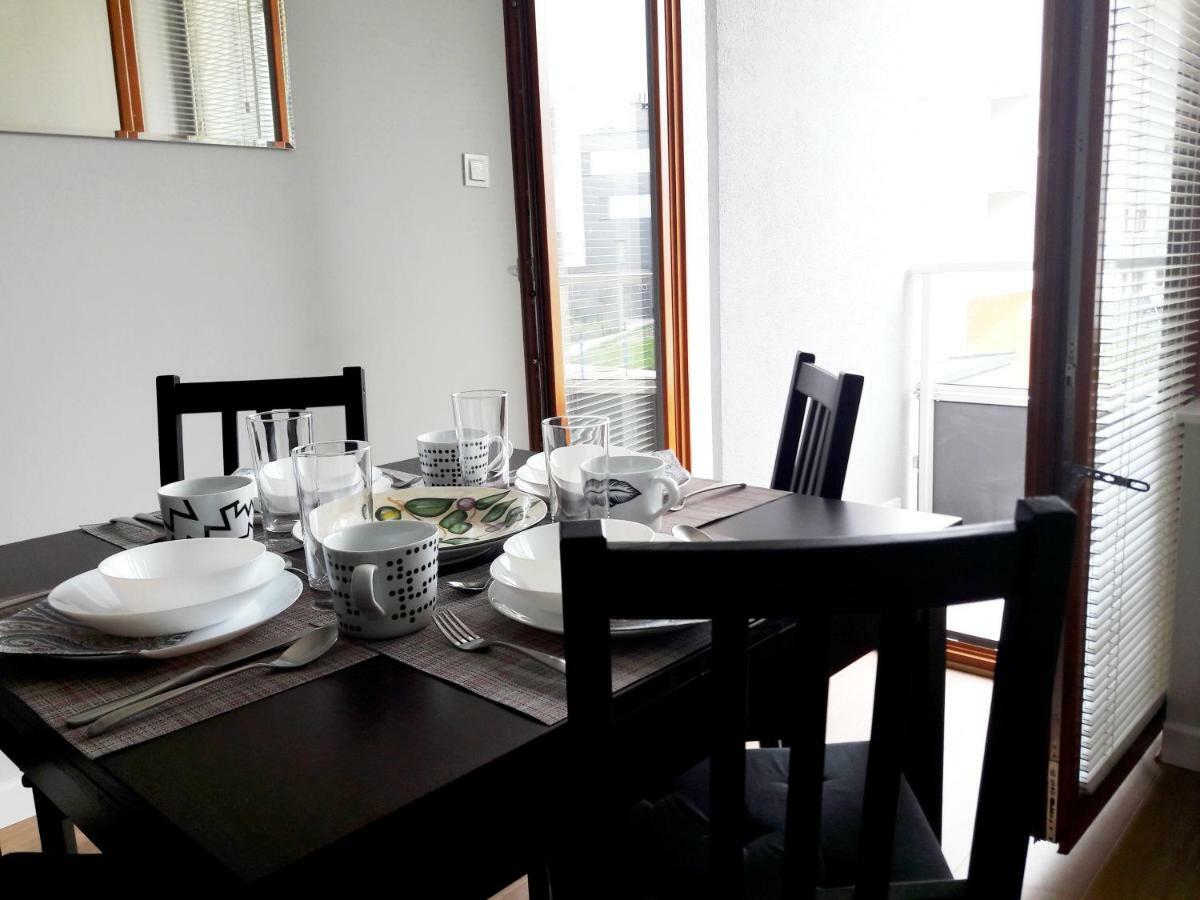 Appartamento Modern & Quiet In Royal Wilanow With Netflix Varsavia Esterno foto