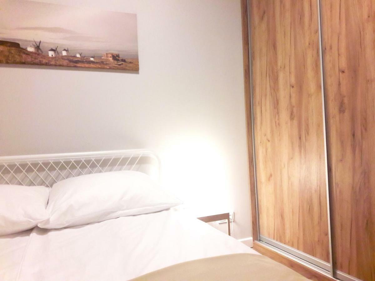 Appartamento Modern & Quiet In Royal Wilanow With Netflix Varsavia Esterno foto