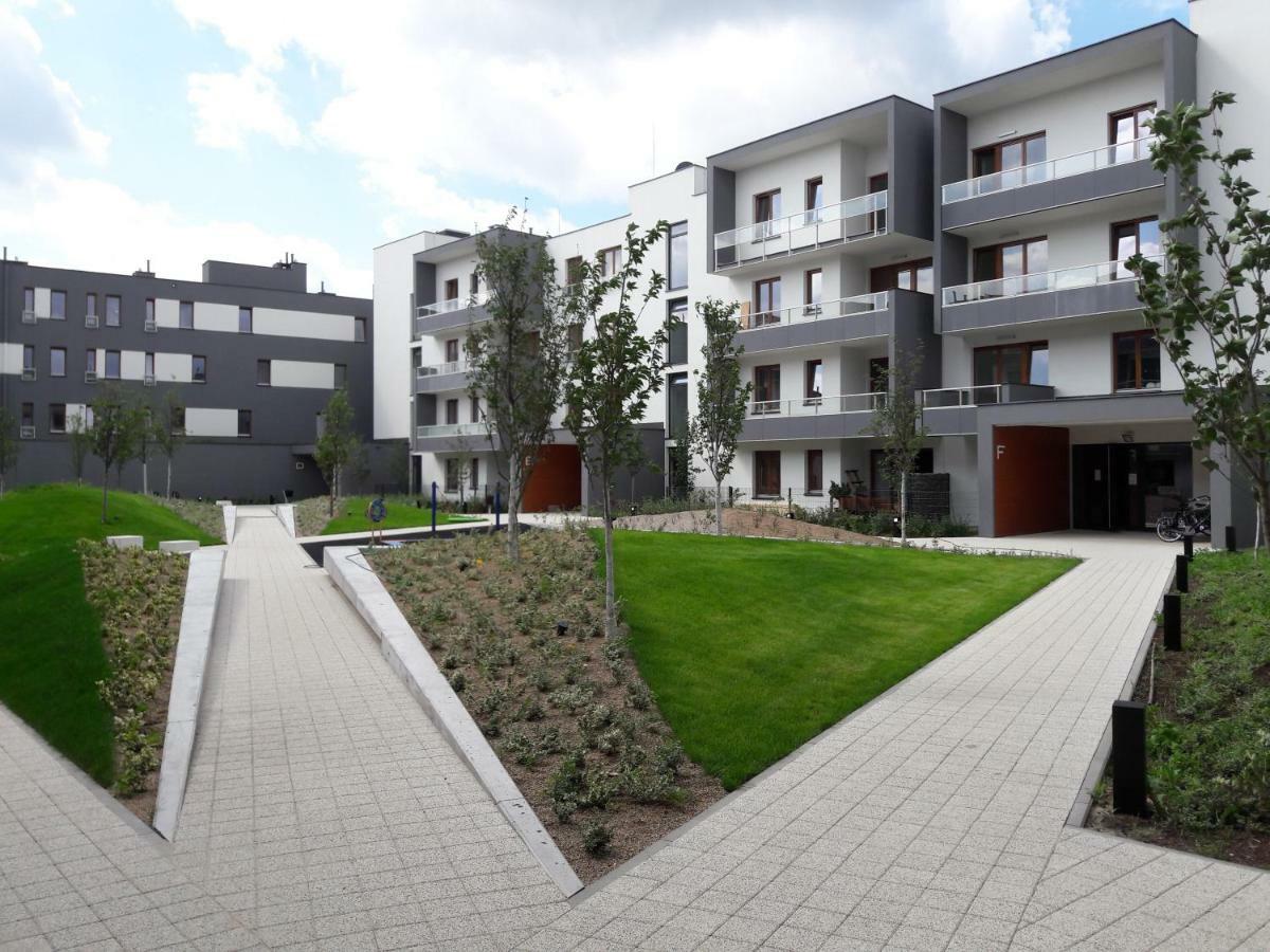 Appartamento Modern & Quiet In Royal Wilanow With Netflix Varsavia Esterno foto